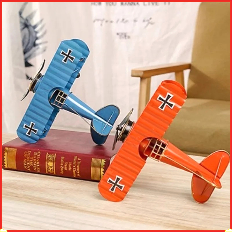 Vintage Collectible Furniture - Model Pesawat Logam Retro Vintage Miniatur