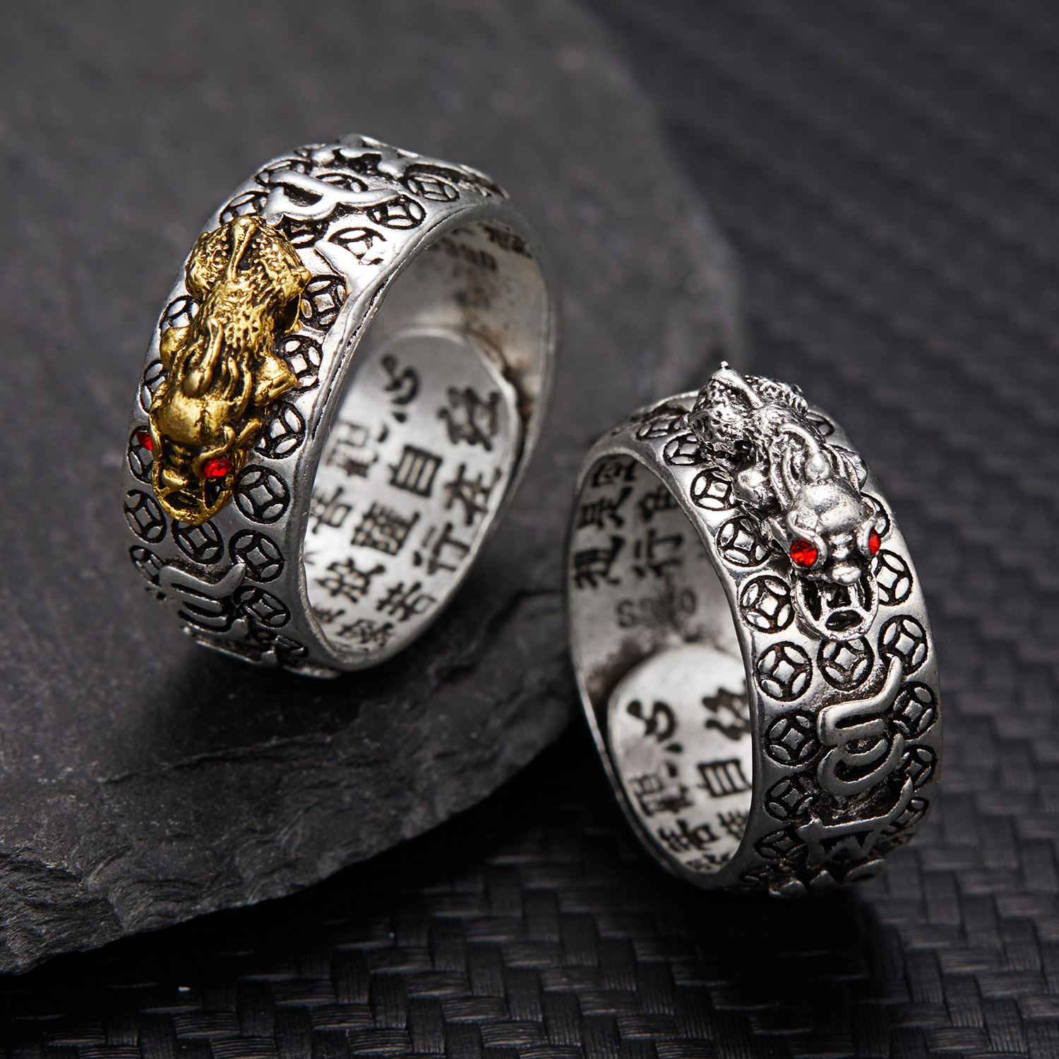 Vintage Collectible Coins - 2 Buah/Set Cincin Pixiu Kuningan Feng