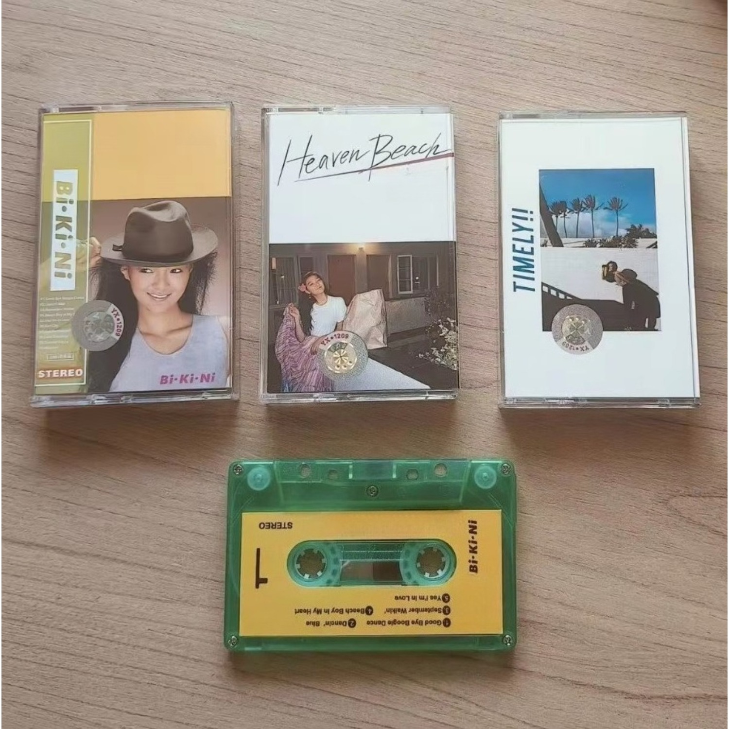 Kaset Musik Pop Urban Jepang R - Vintage Collectible & Vintage Dolls ulasan dan harga