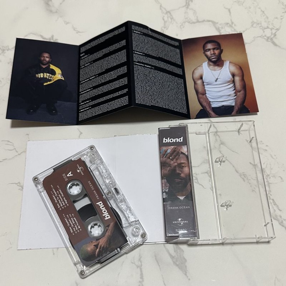Kaset Tape Baru Segel, Album R - Vintage Collectible Books ulasan dan harga