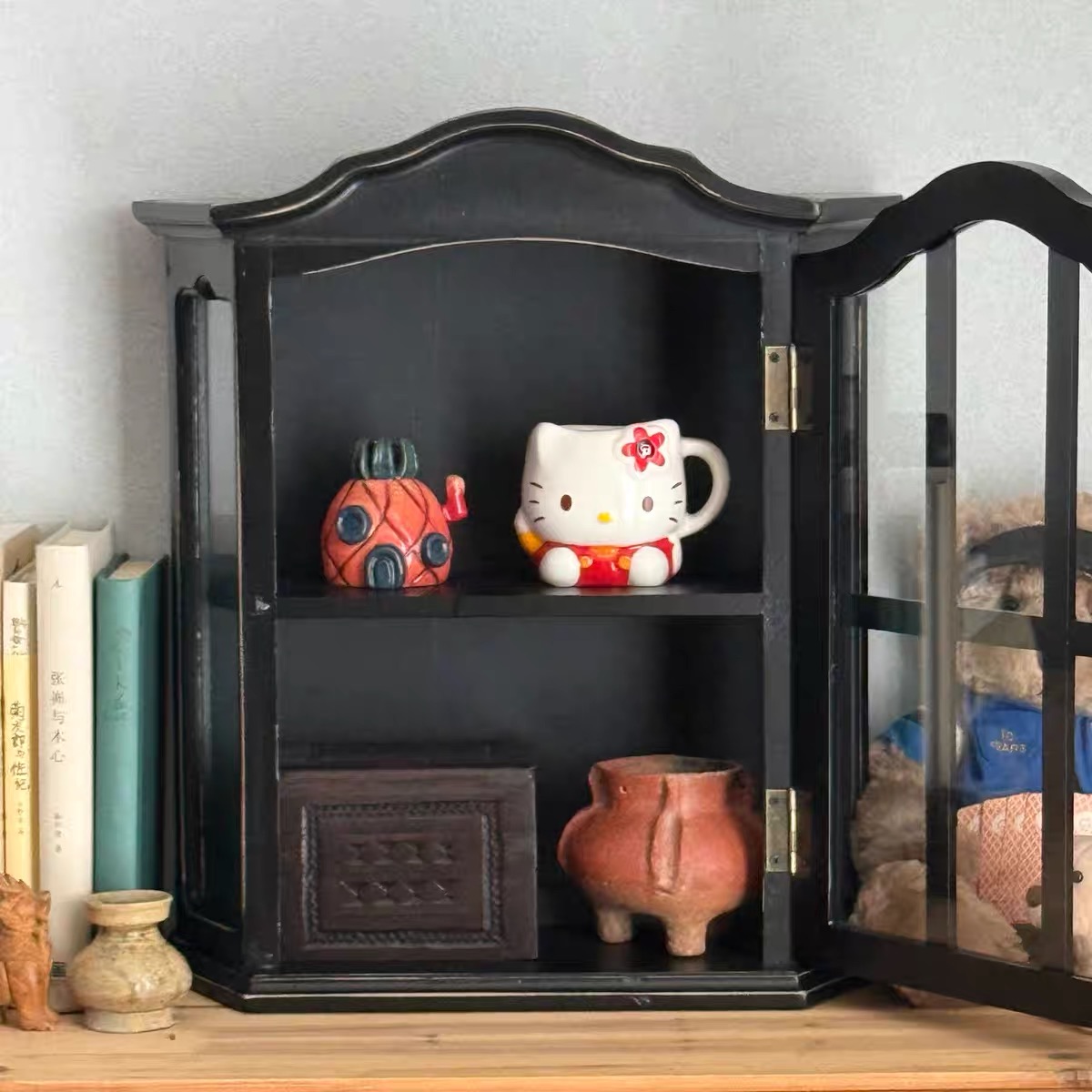 Lemari Dinding Kayu Antik deng - Vintage Collectible Furniture ulasan dan harga