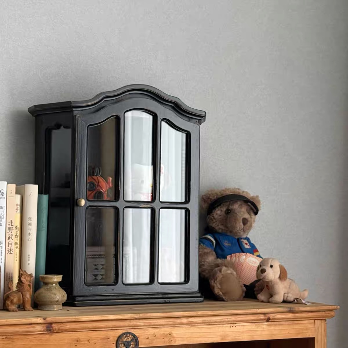 Lemari Dinding Kayu Antik deng - Vintage Collectible Furniture ulasan dan harga