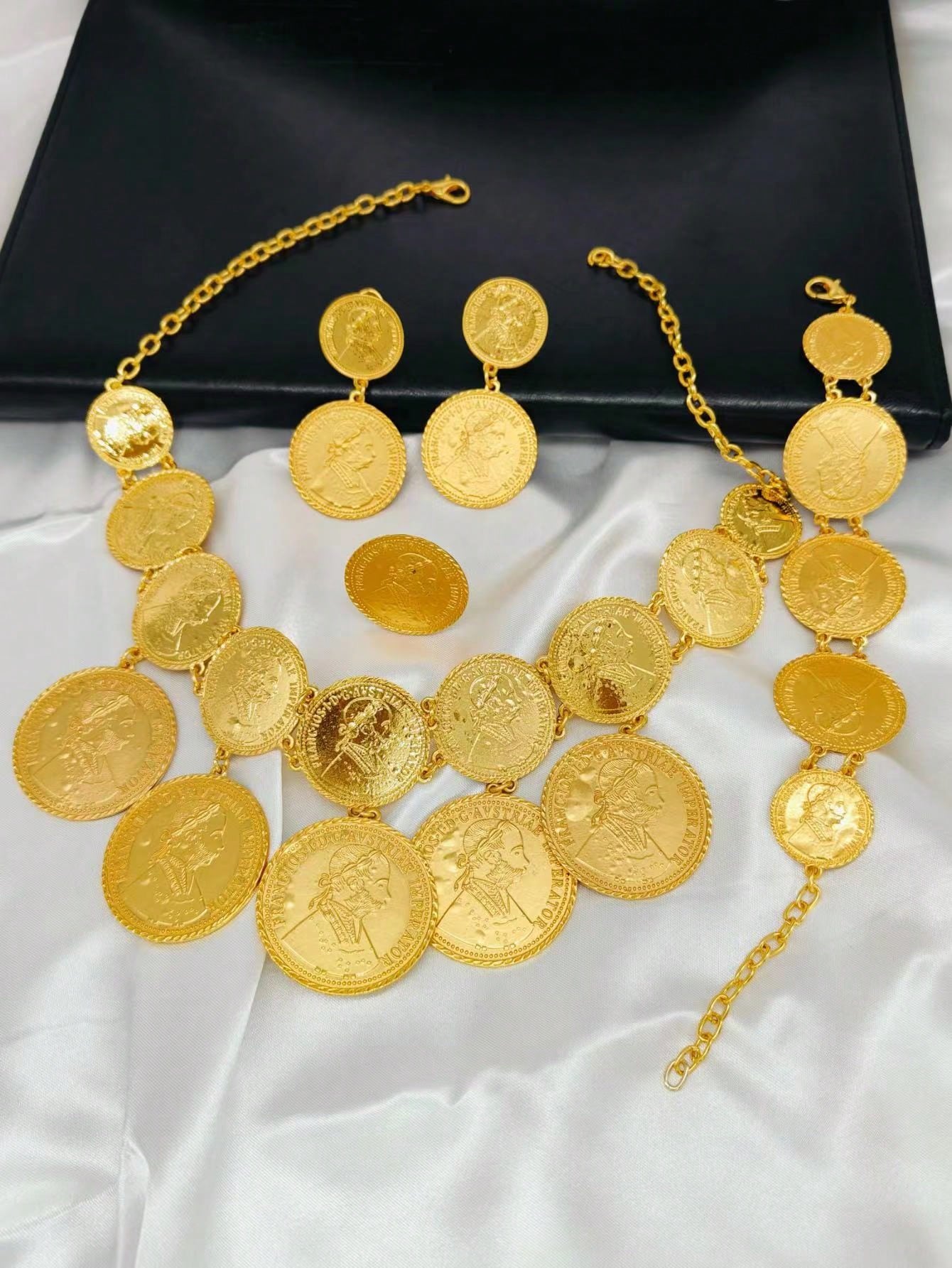 Set perhiasan warna emas Dubai - Vintage Collectible Coins ulasan dan harga