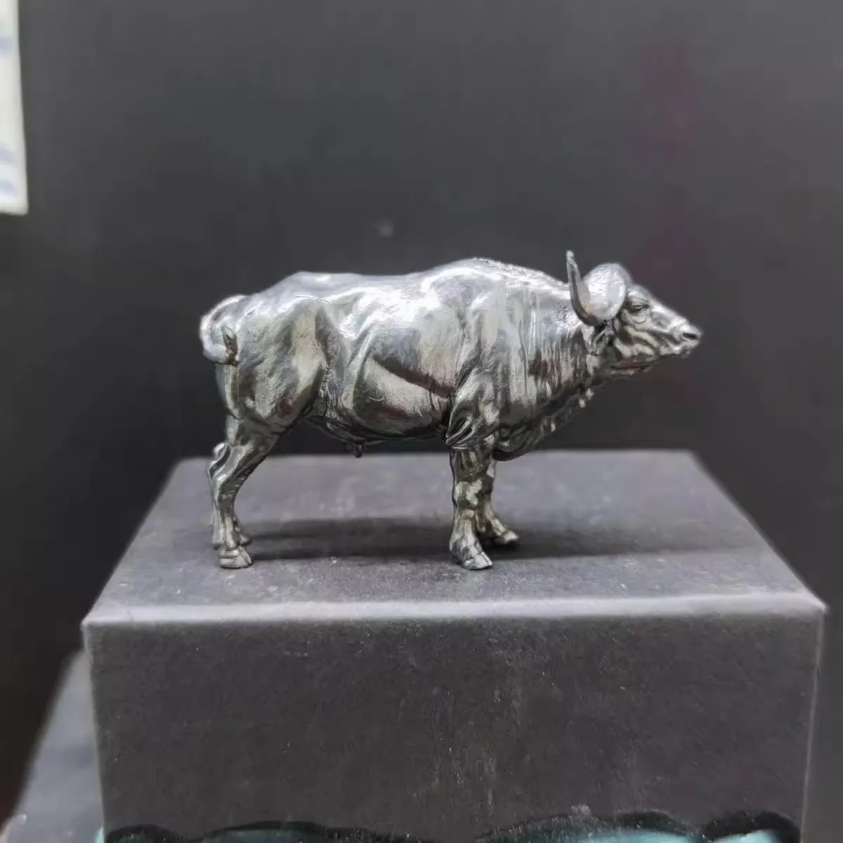 Patung Kerbau Afrika Kuningan, - Vintage Collectible Furniture ulasan dan harga