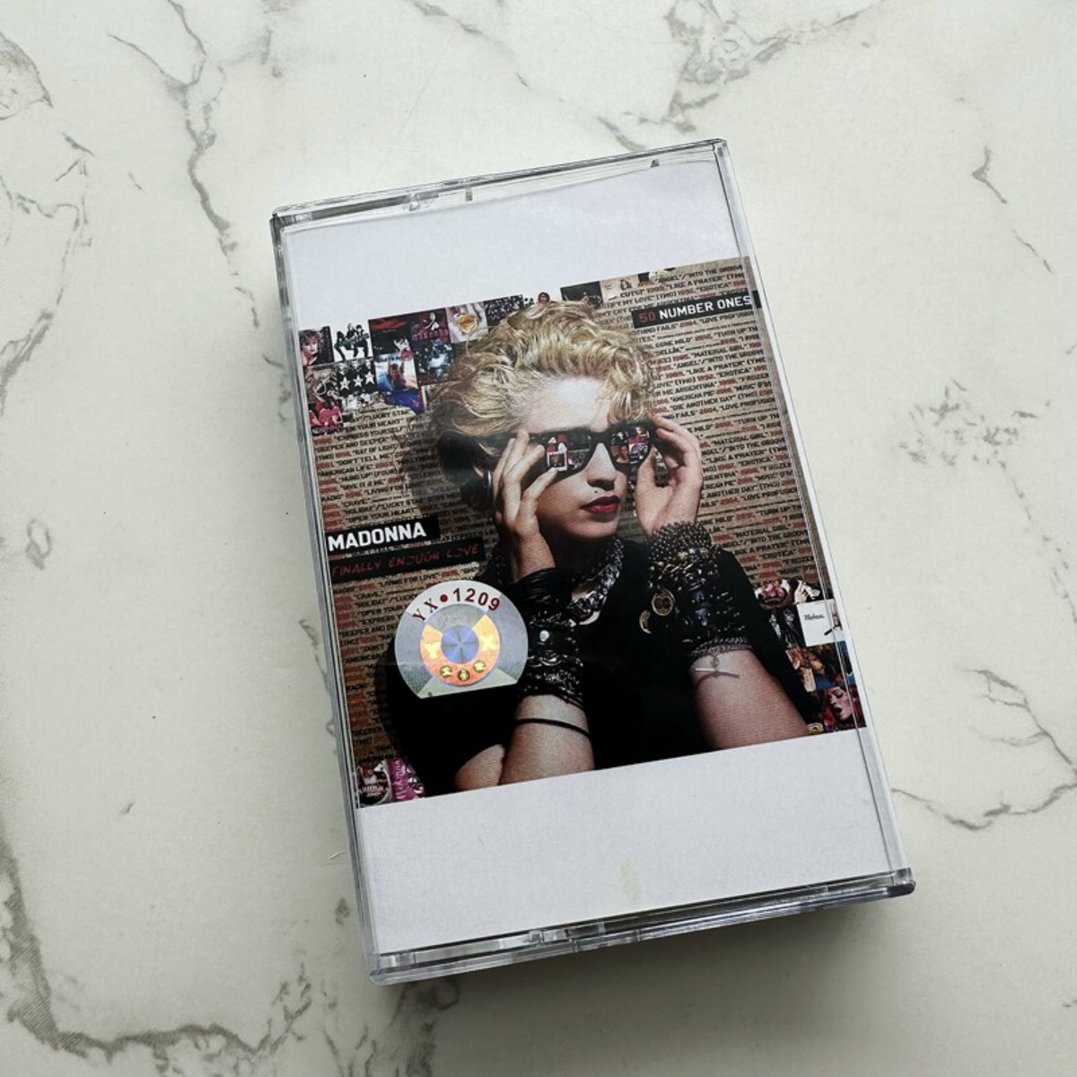 Kaset Musik Pop Klasik Madonna - Vintage Collectible & Vintage Dolls ulasan dan harga